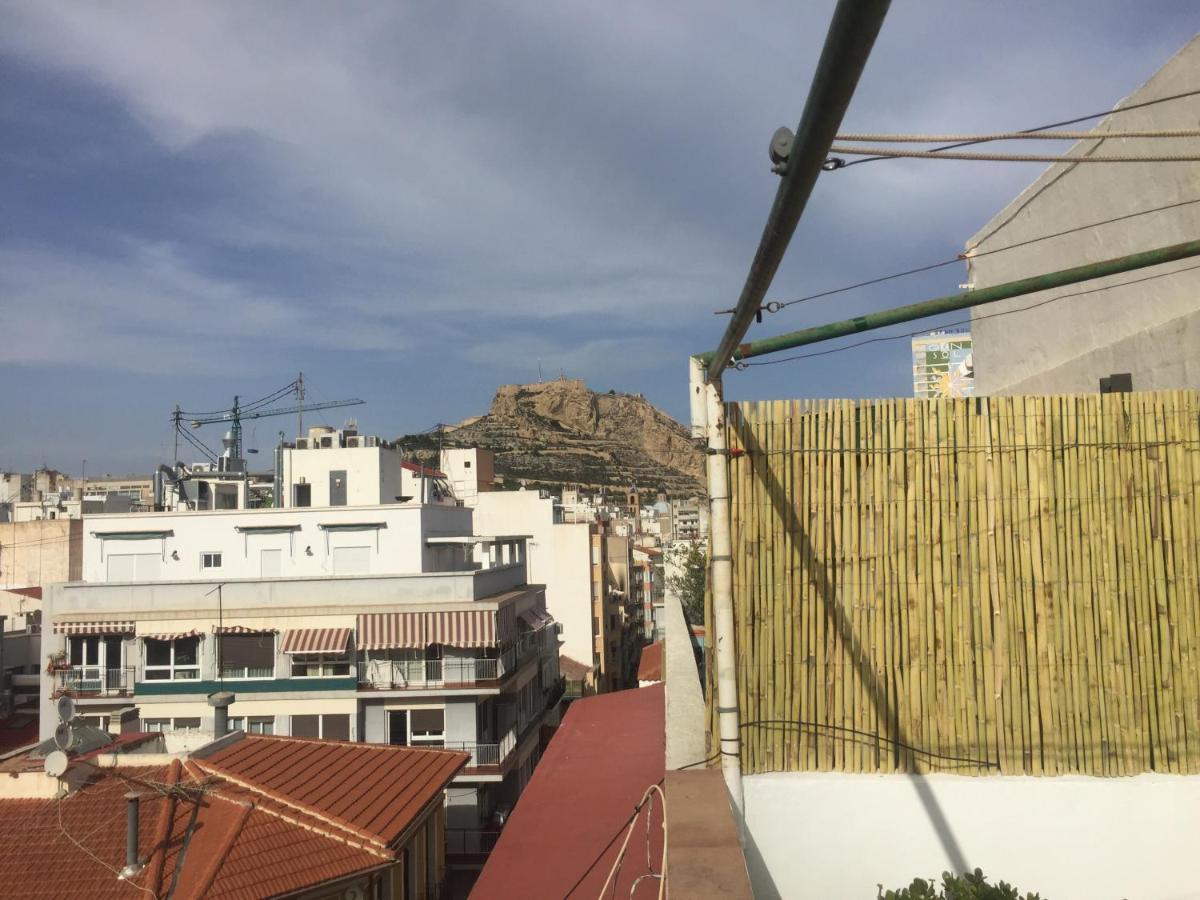 Atico Centrico Junto A La Playa Lejlighed Alicante Eksteriør billede