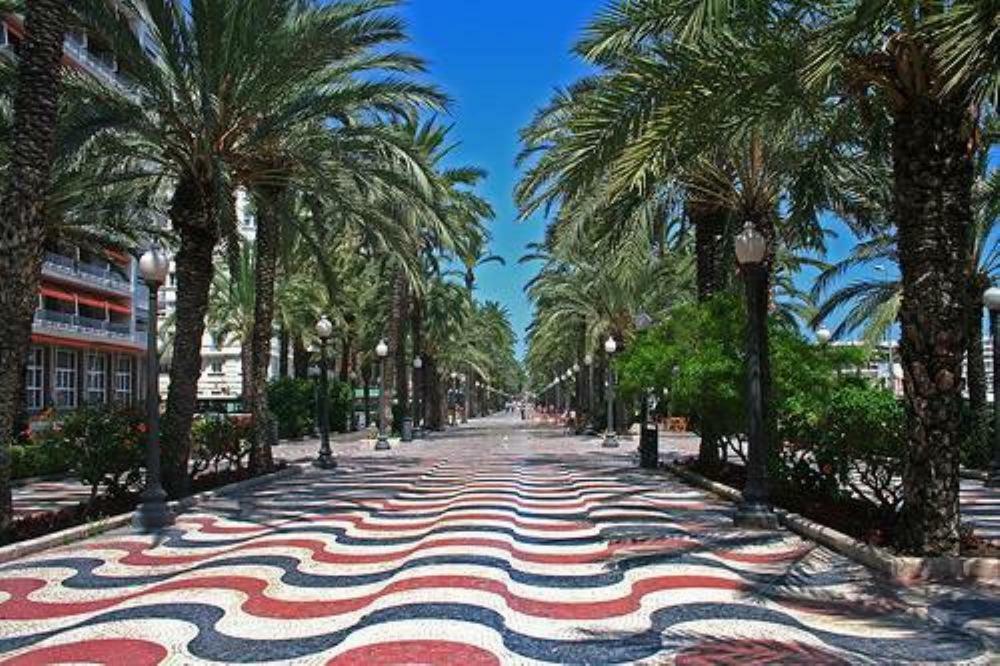 Atico Centrico Junto A La Playa Lejlighed Alicante Eksteriør billede